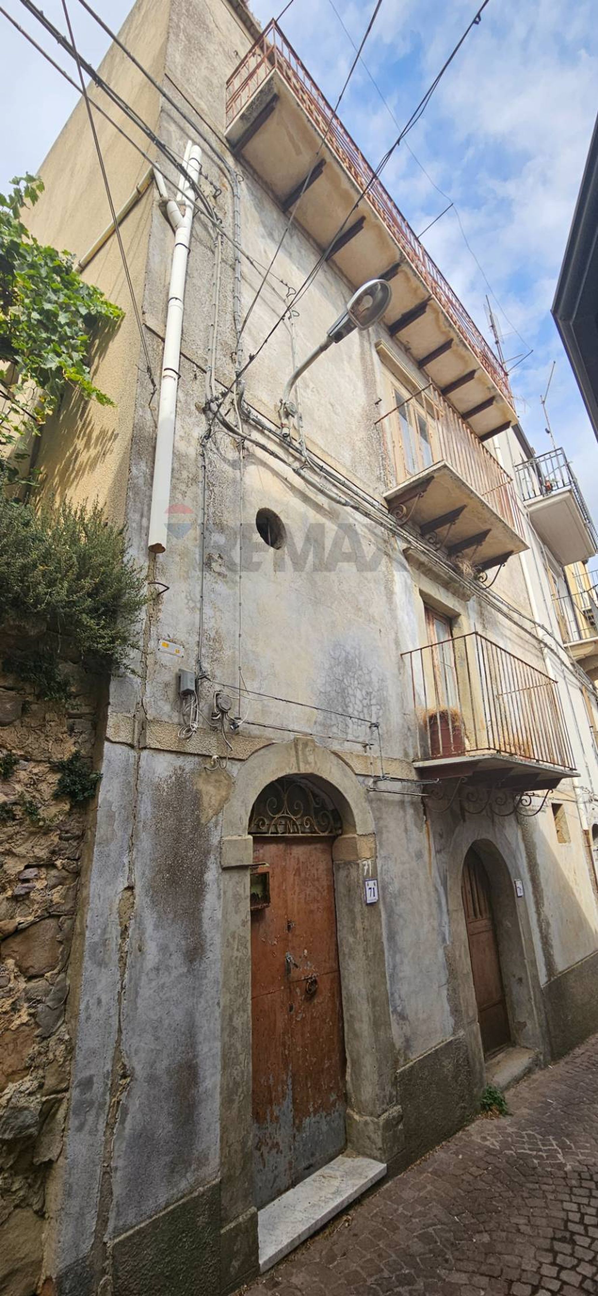 Edificio all'aperto