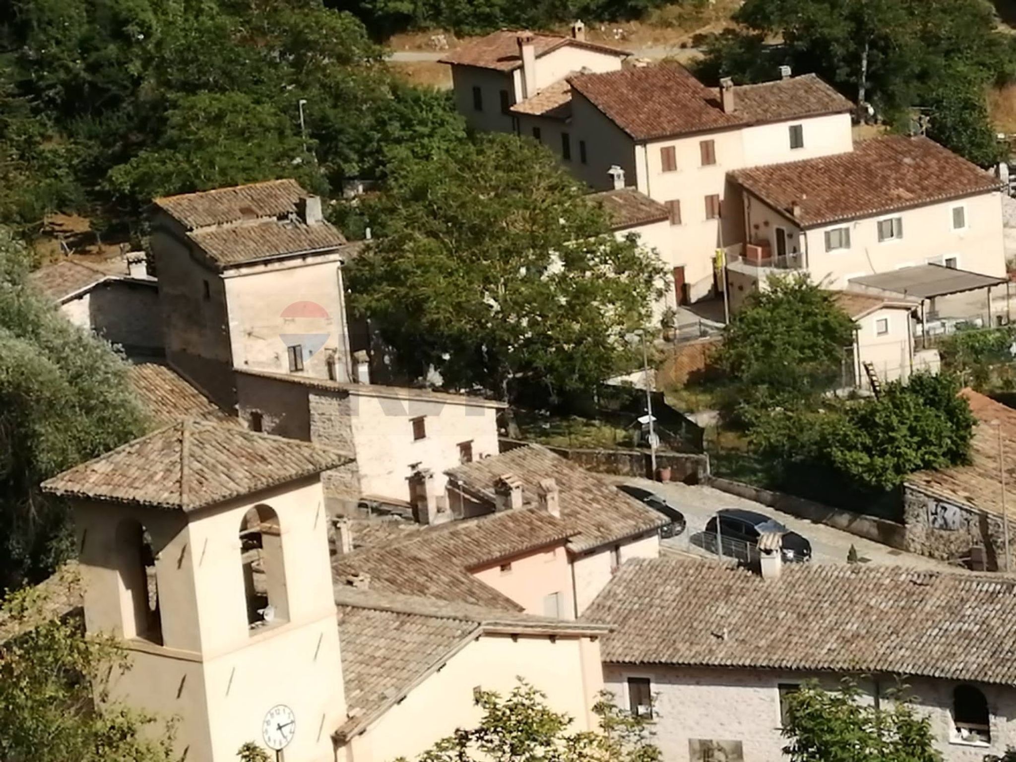 Immobile a Foligno