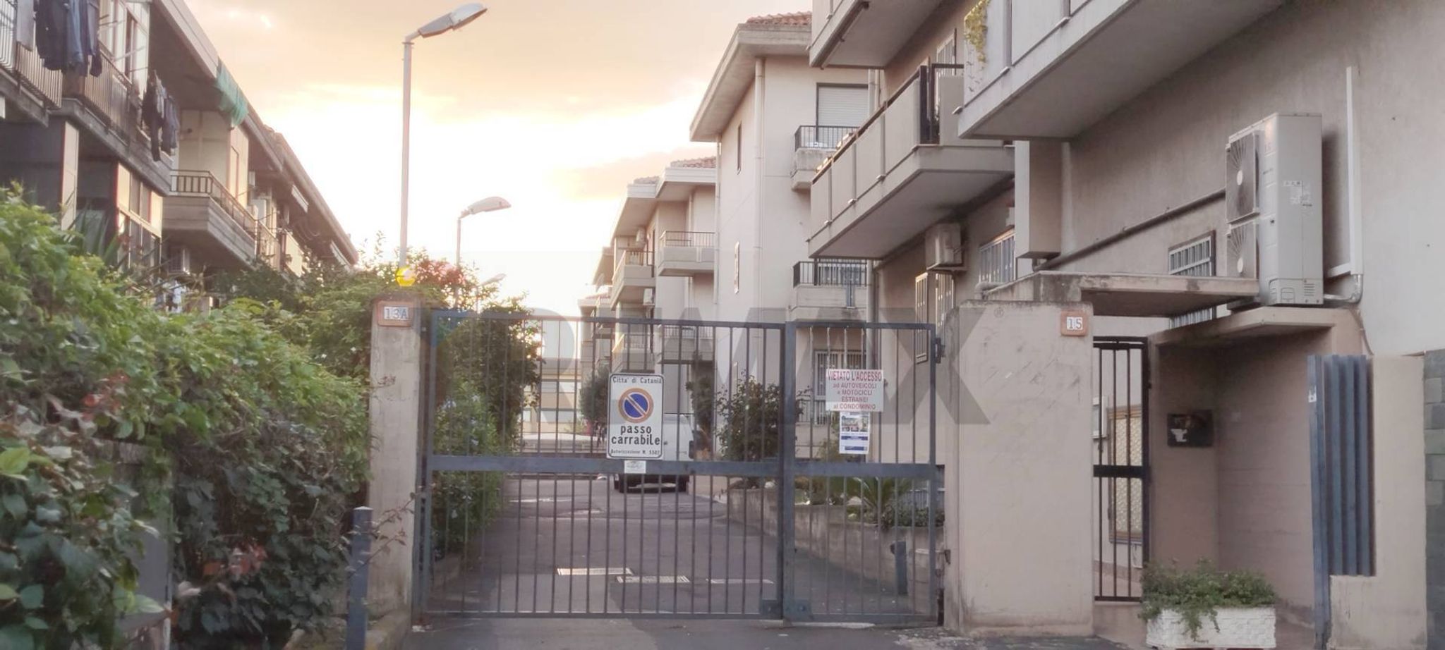 Edificio all'aperto