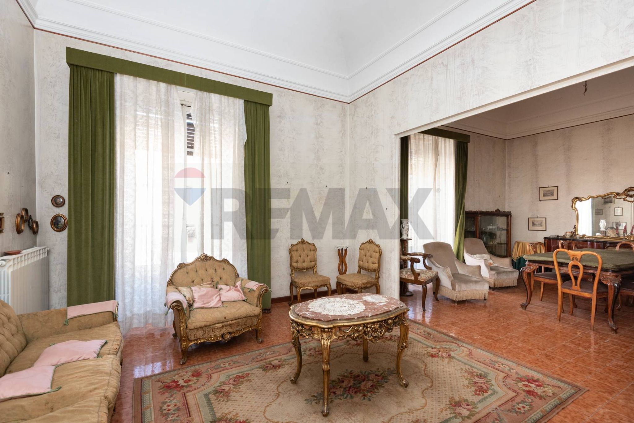 Salone