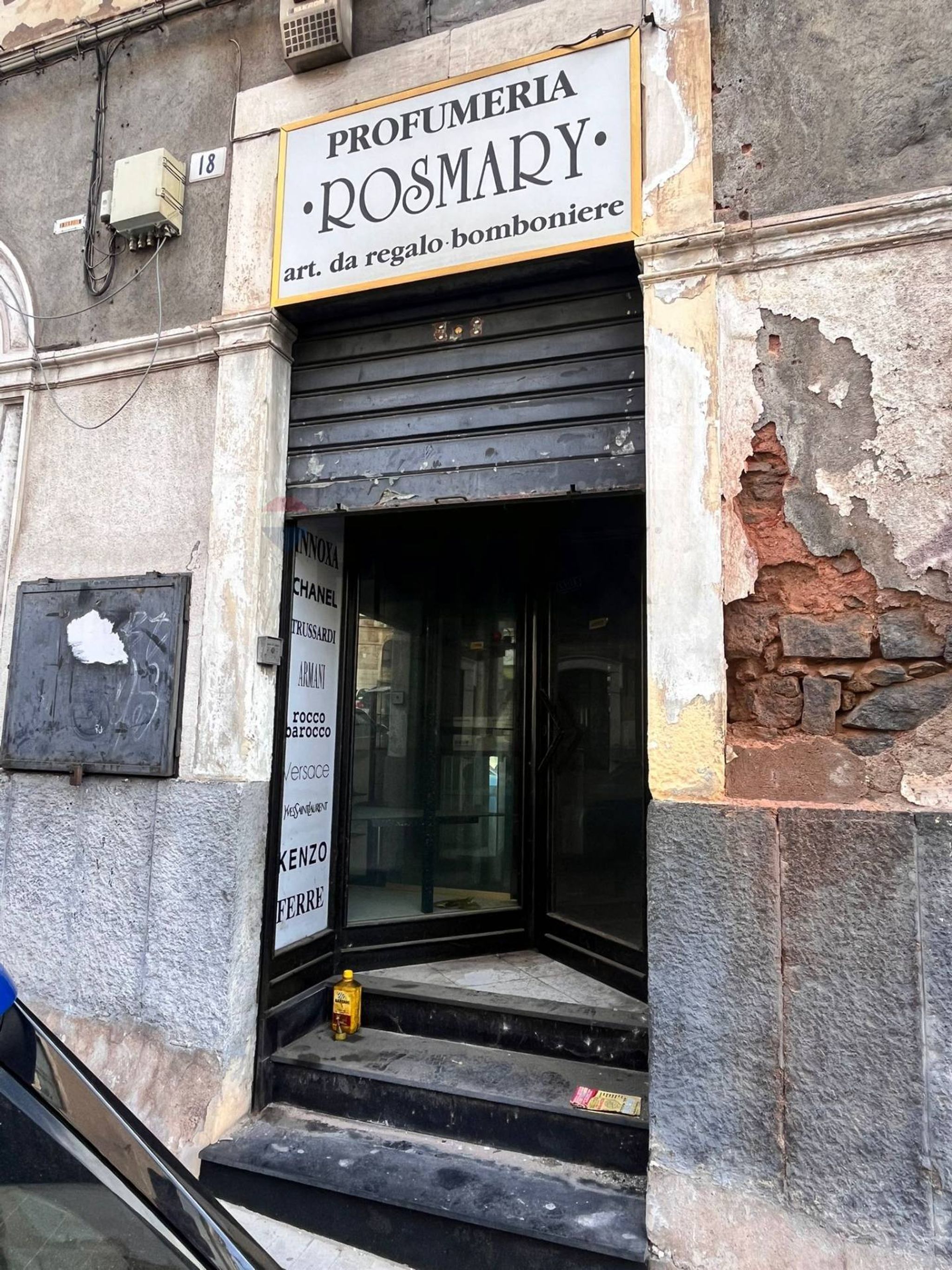 Edificio all'aperto