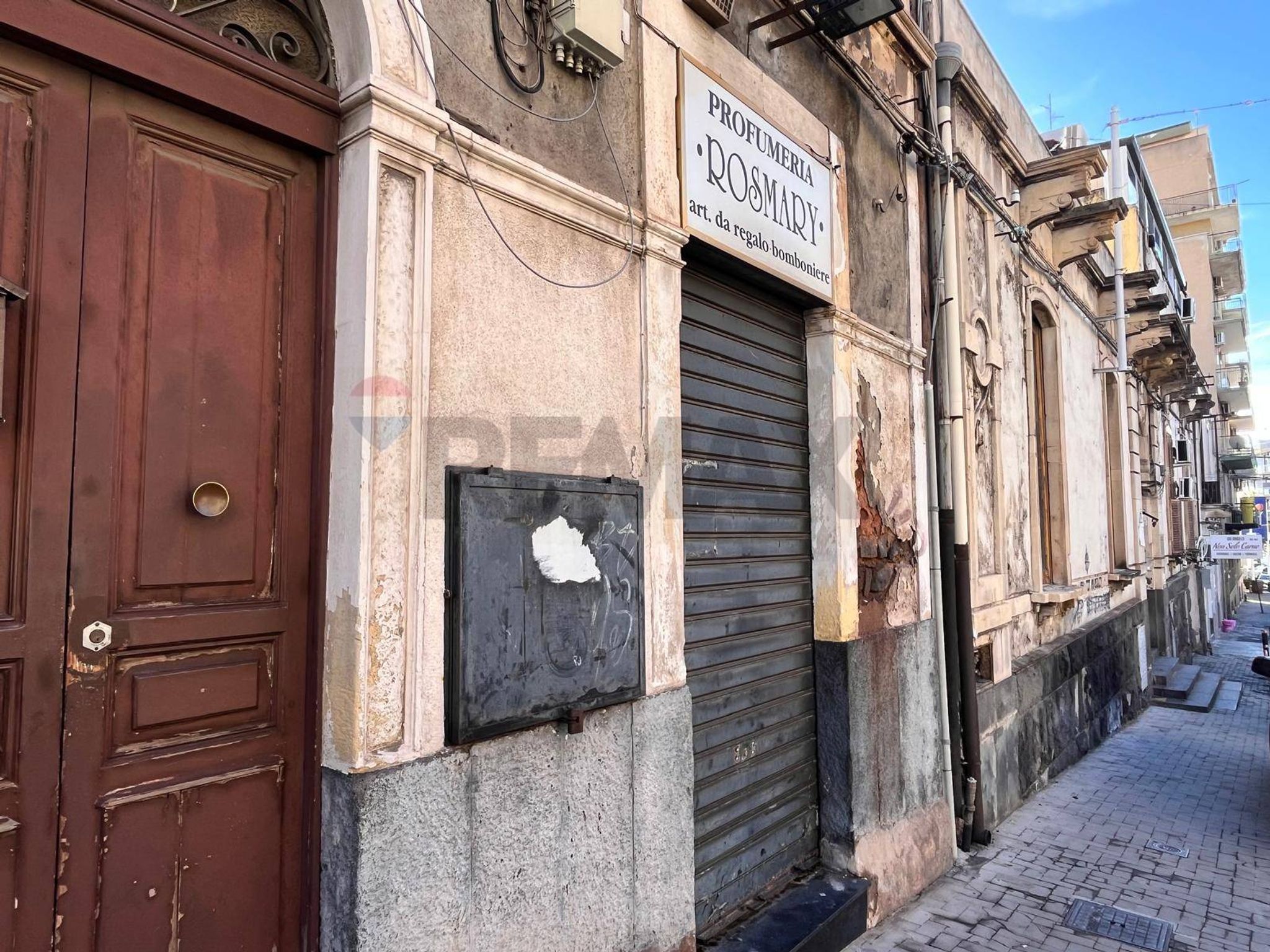 Edificio all'aperto