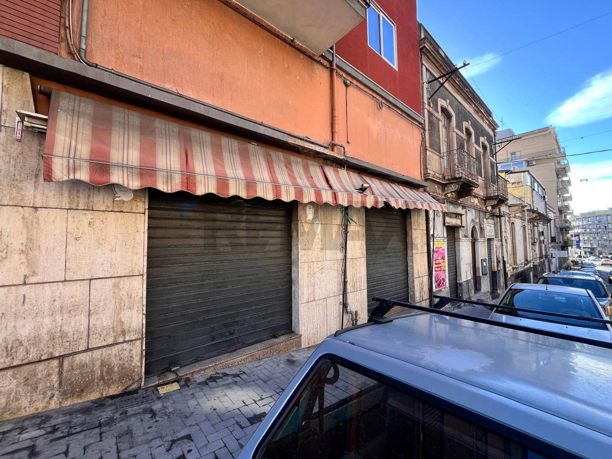Edificio all'aperto