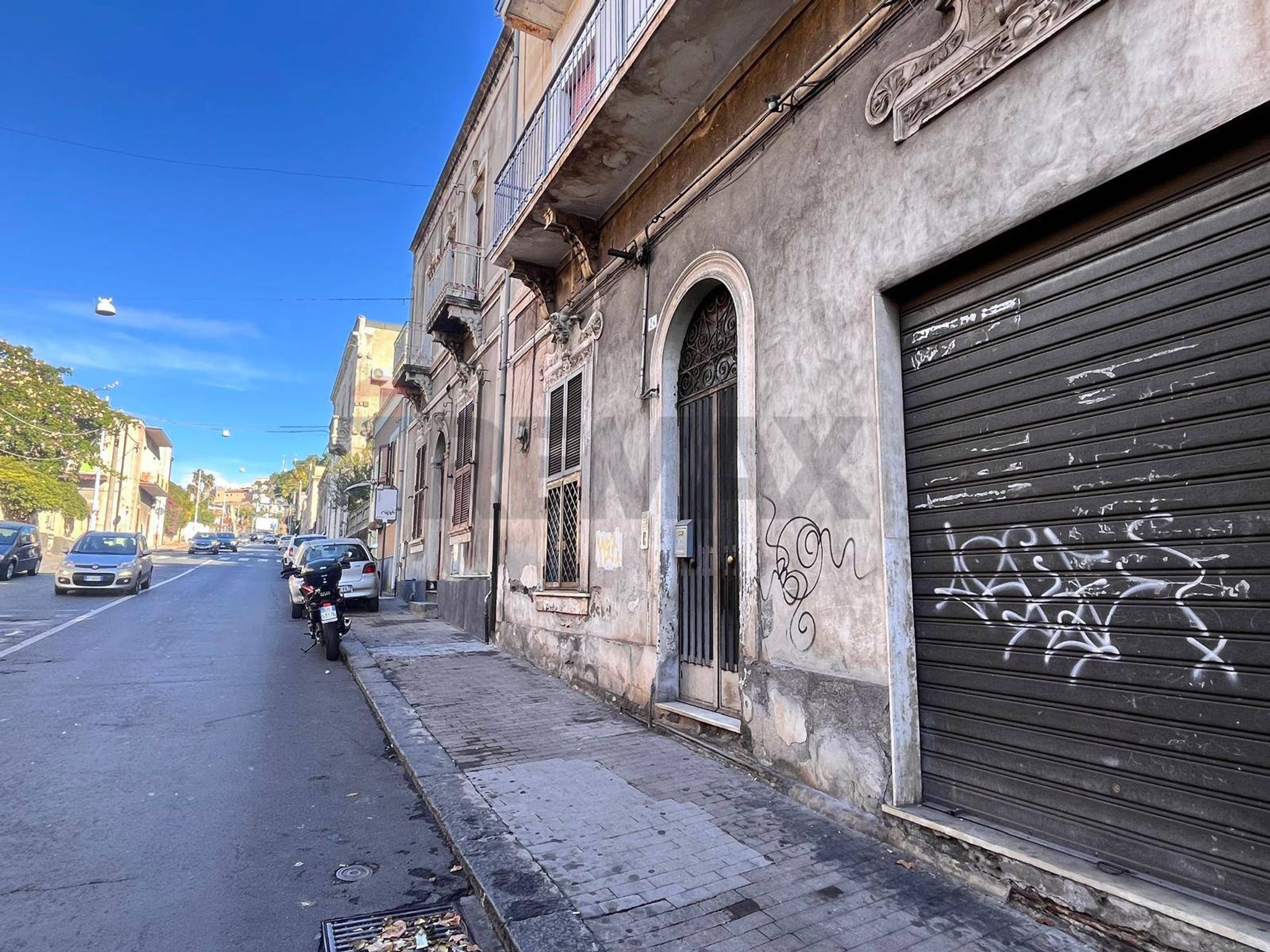 Edificio all'aperto