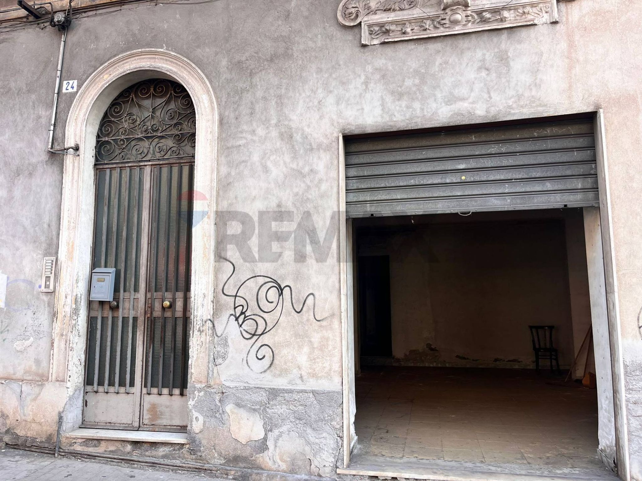 Edificio all'aperto