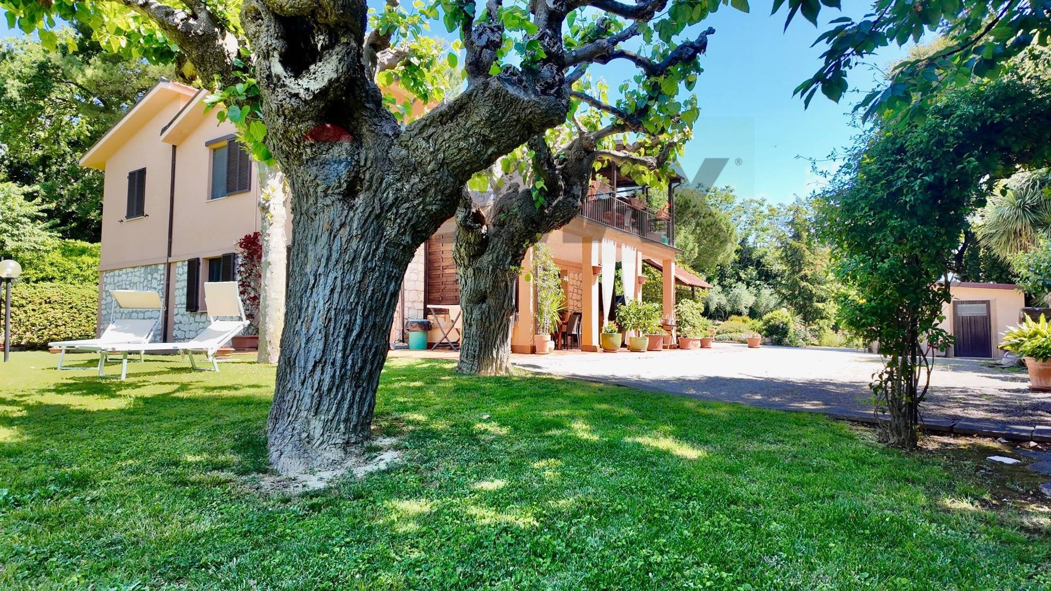 Casa all'aperto