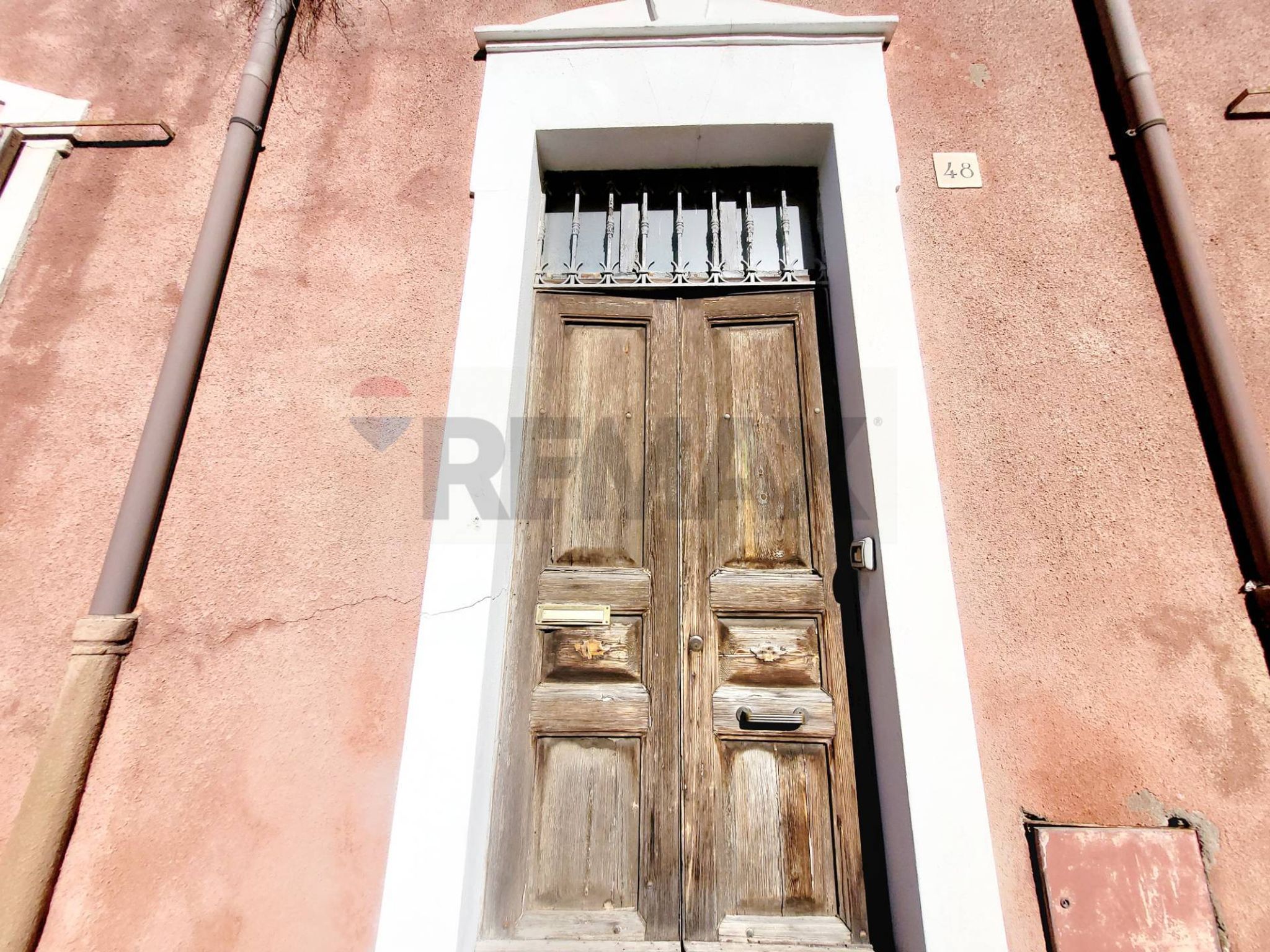 Edificio all'aperto