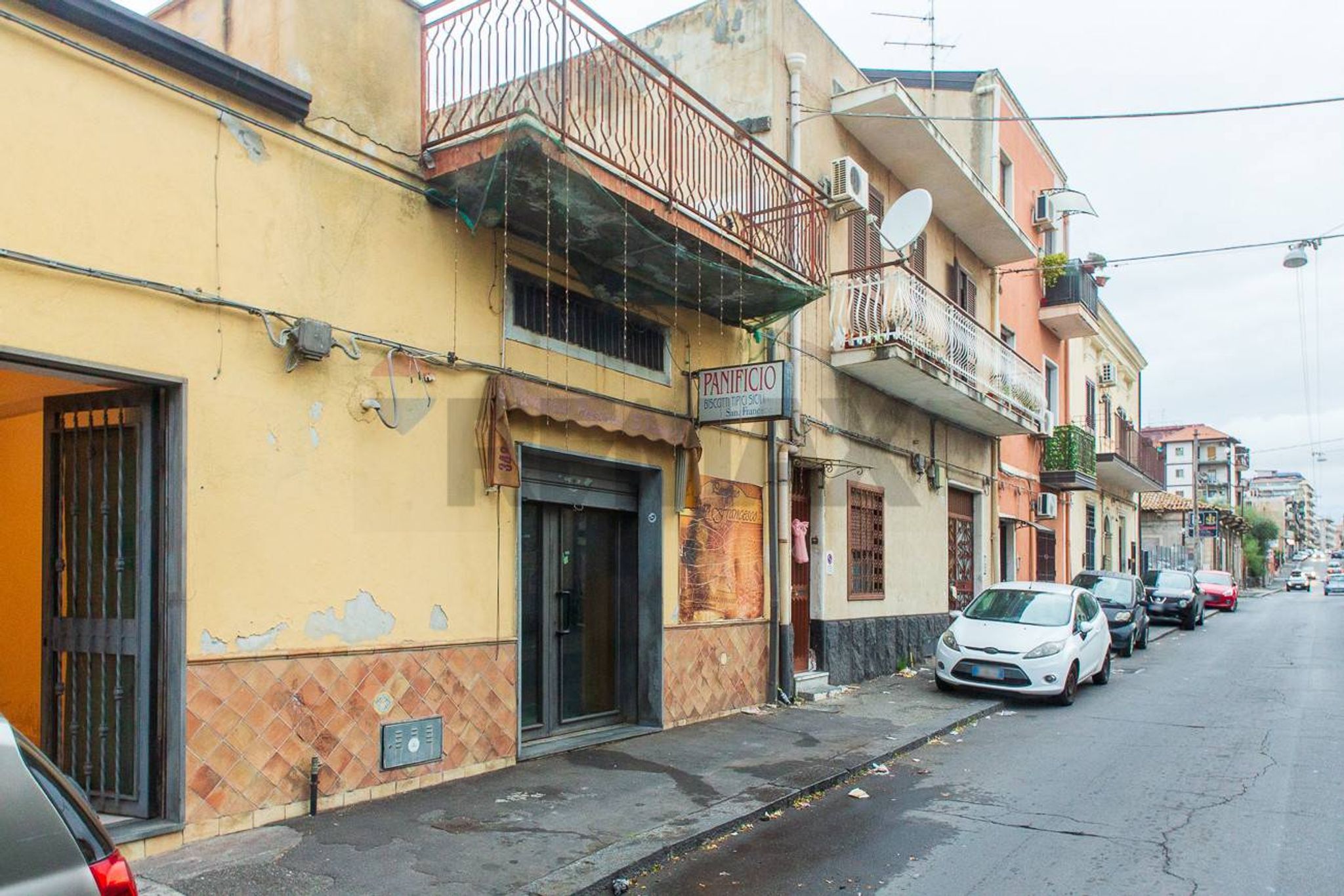 Edificio all'aperto