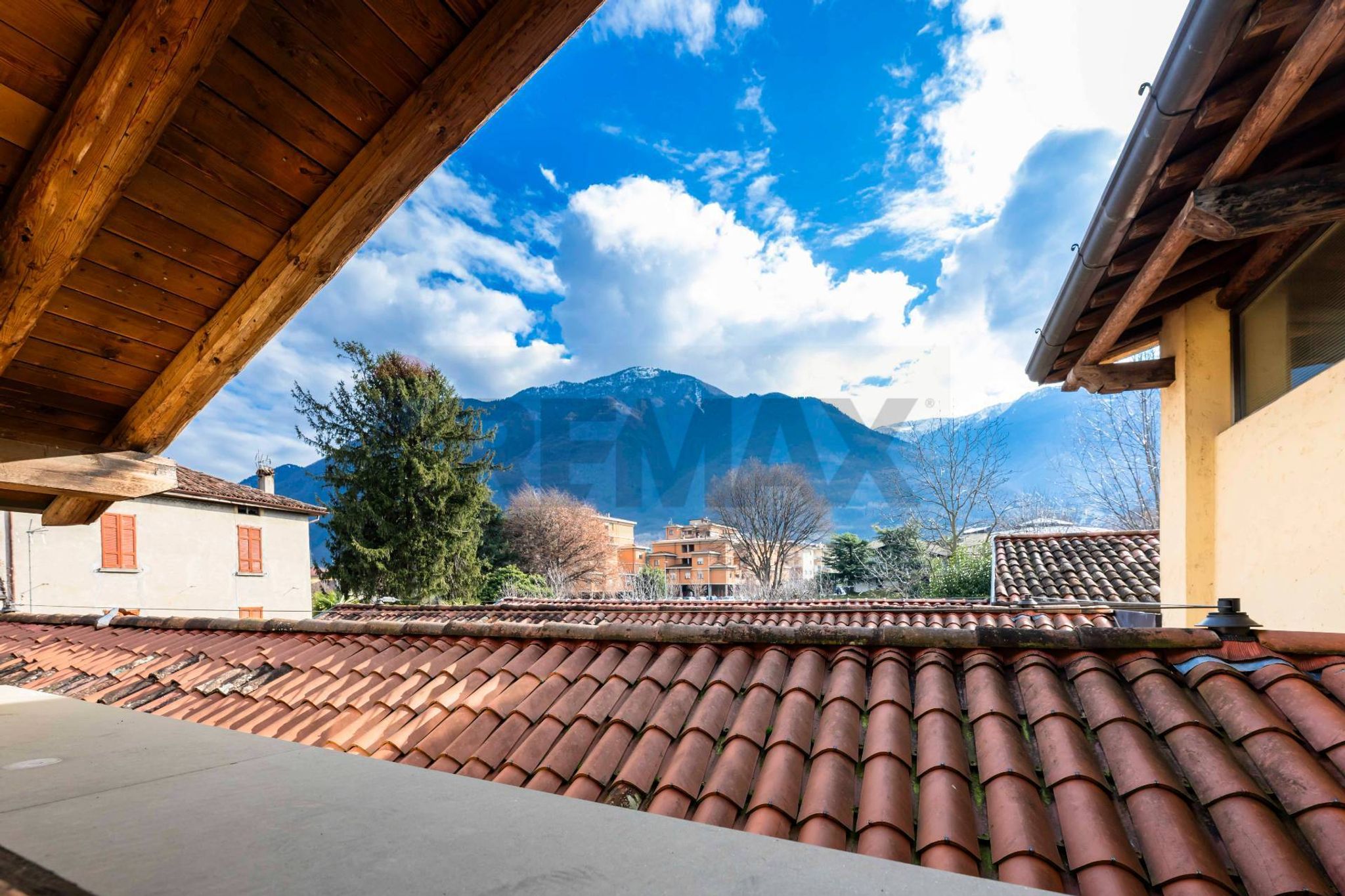 Vista delle montagne