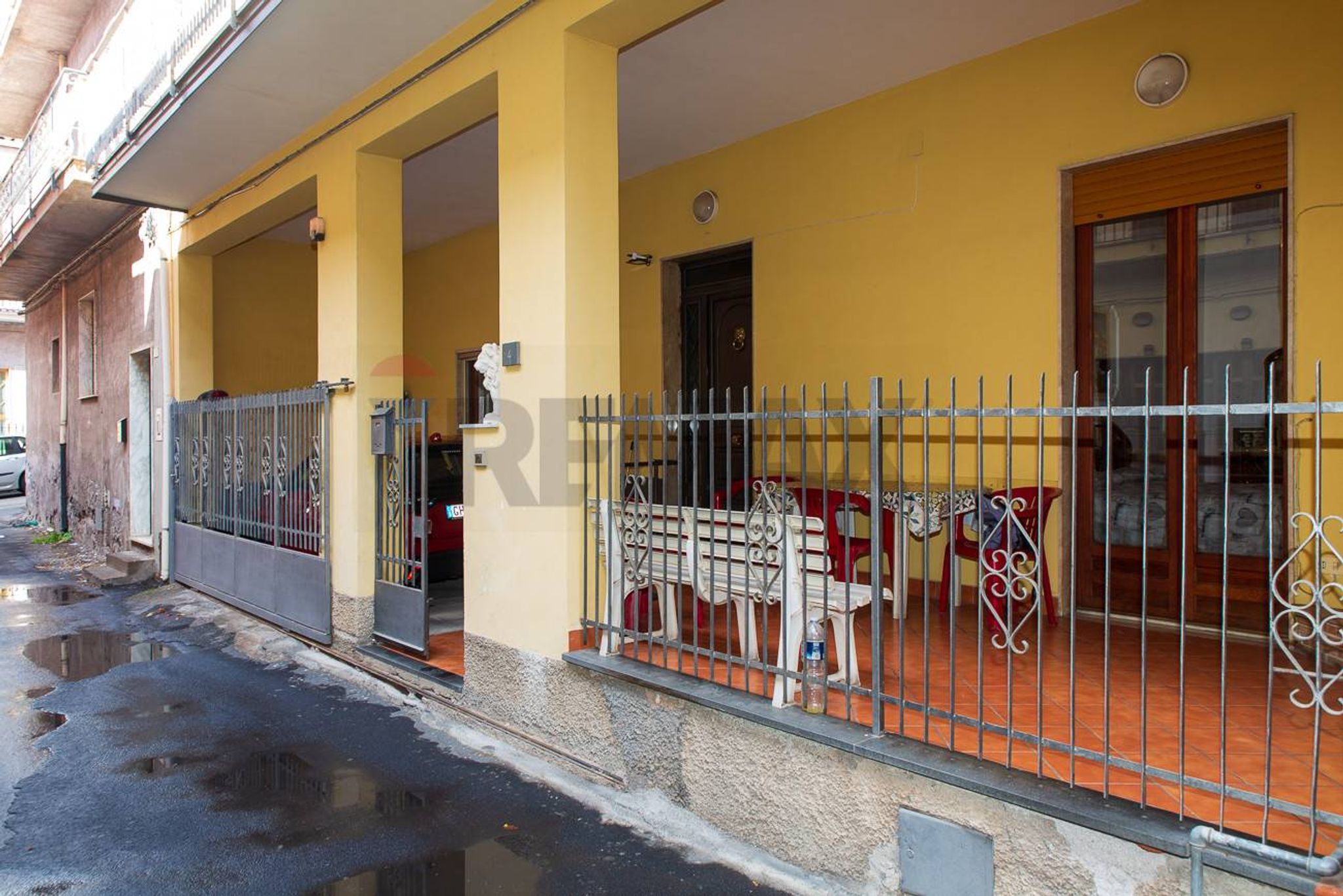 Edificio all'aperto