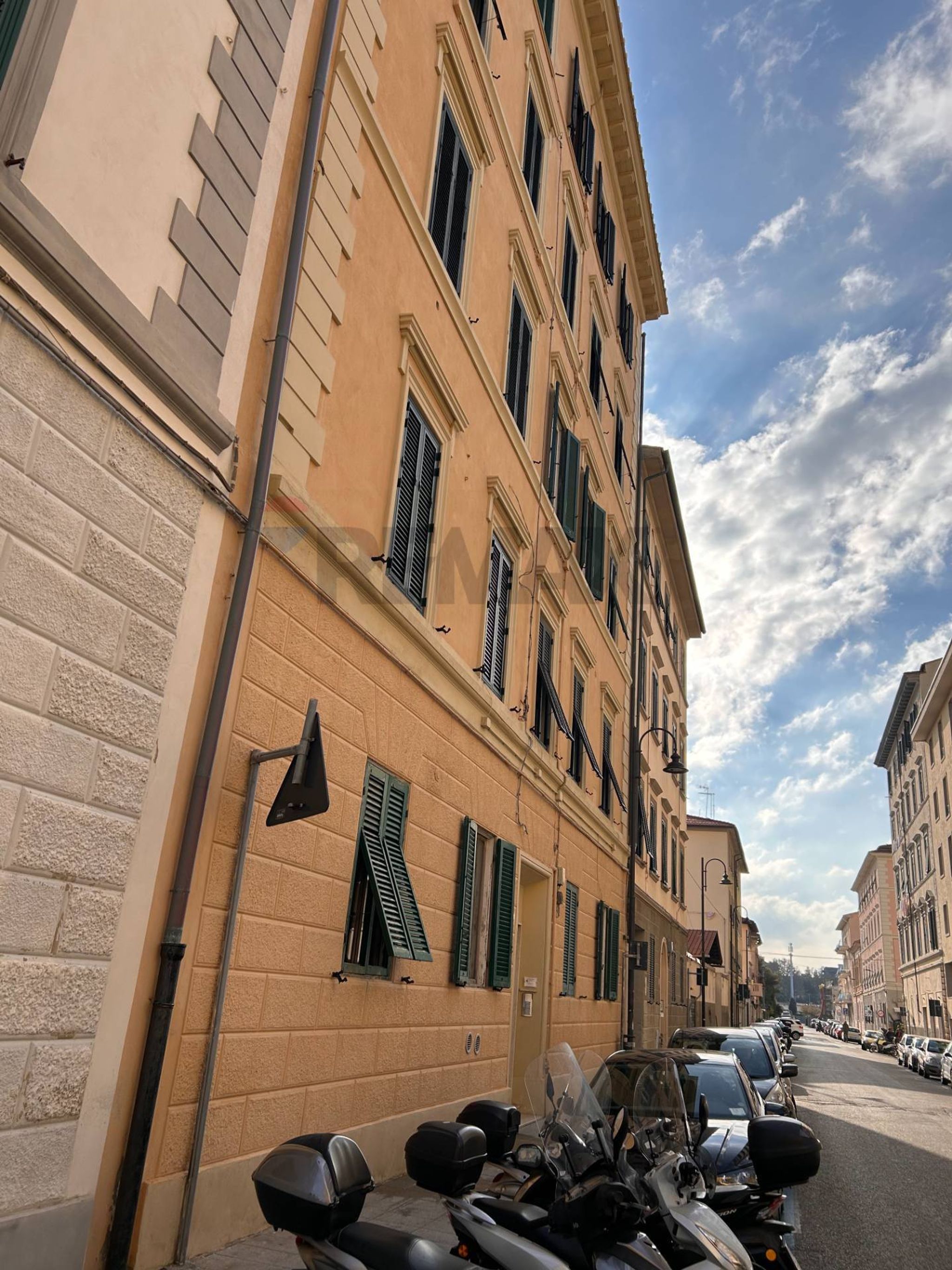 Edificio all'aperto