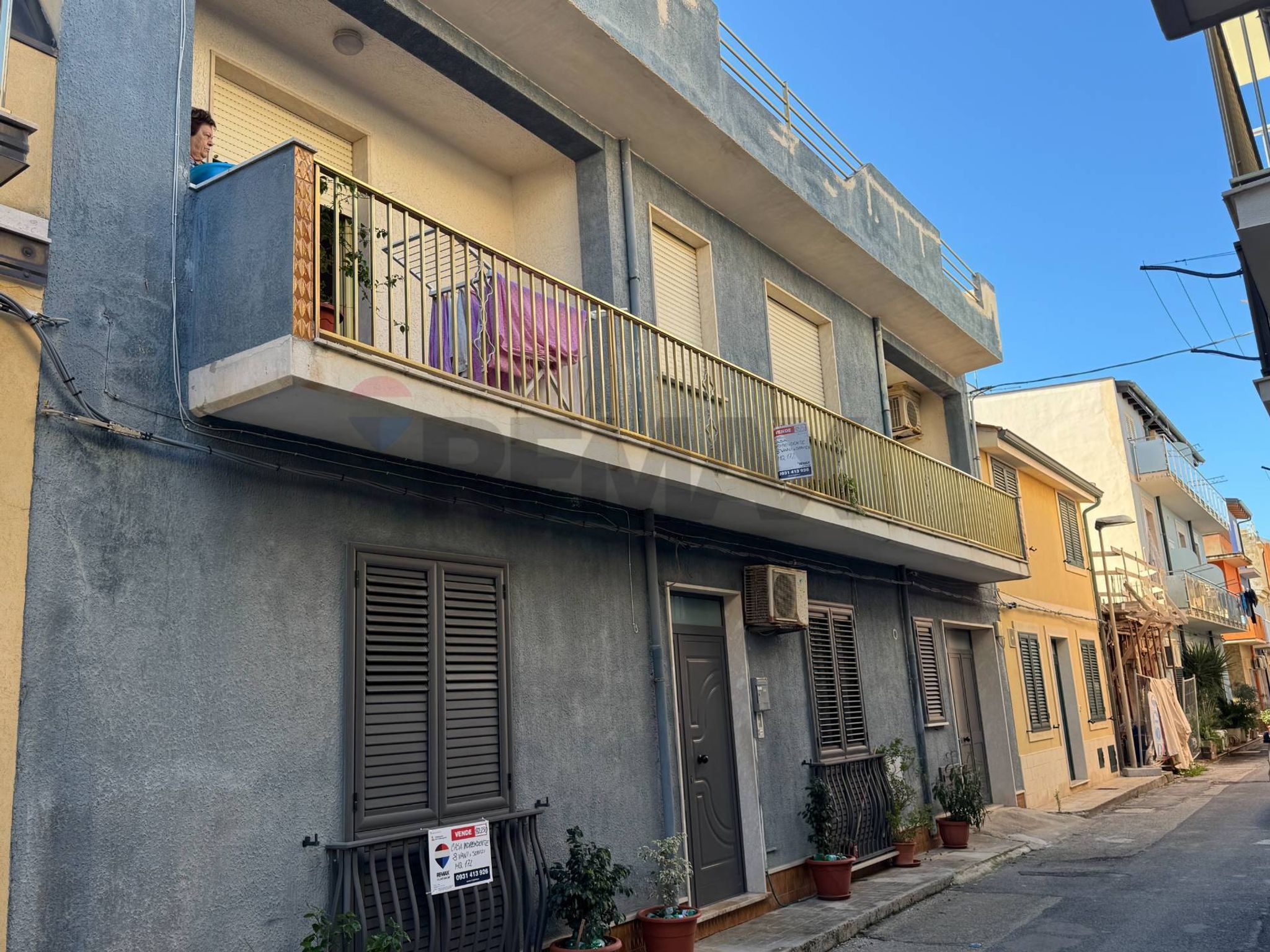 Edificio all'aperto