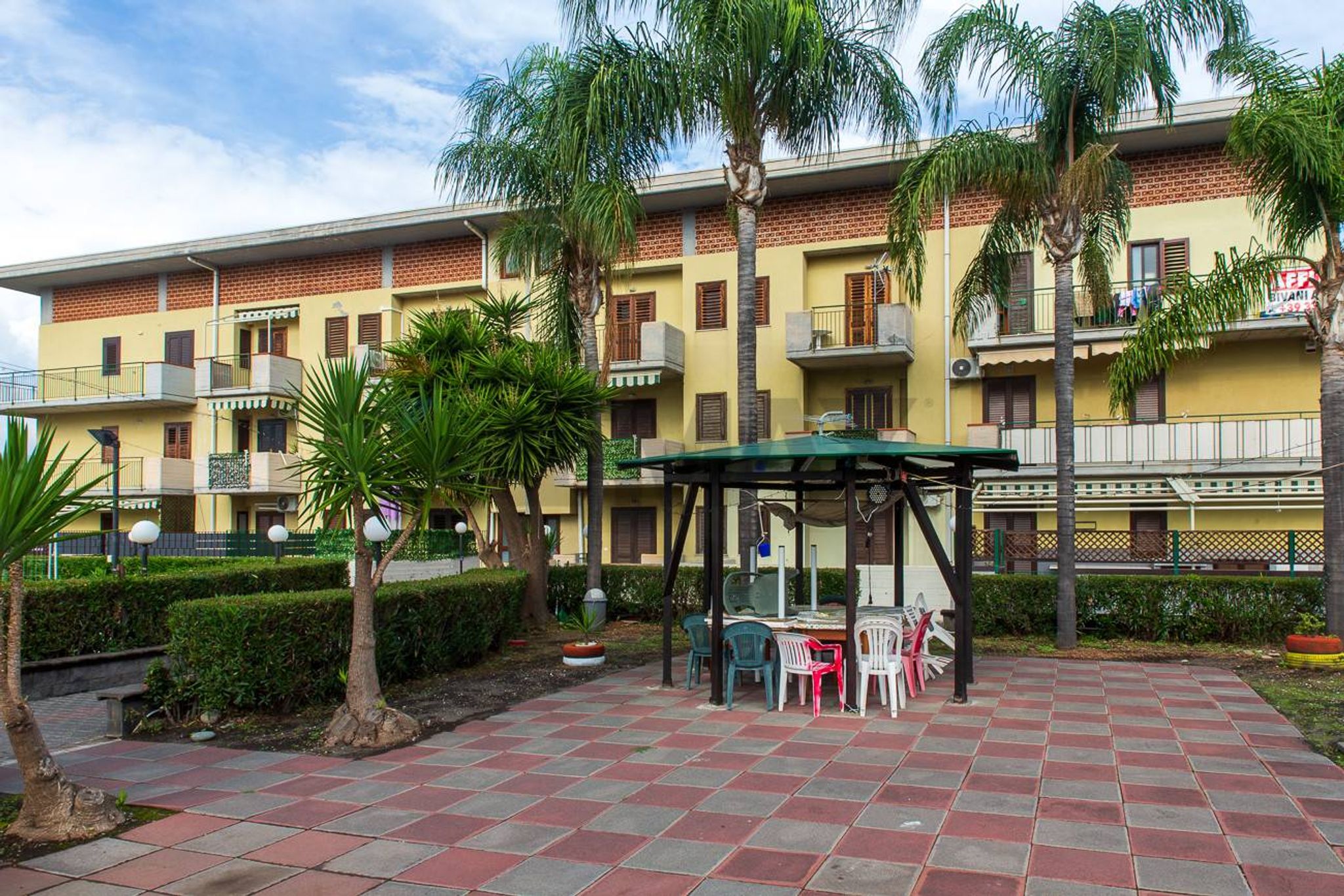 Edificio all'aperto